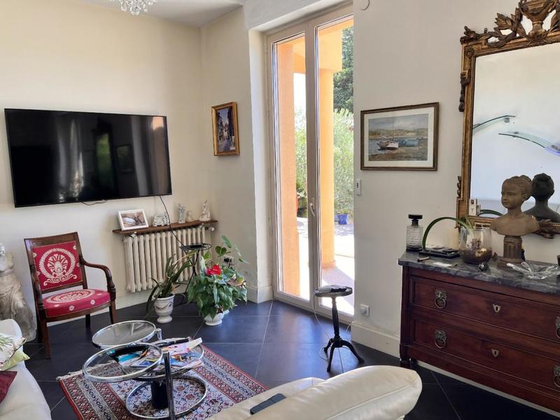 Maison de ville - 300 m² - 9 pièces