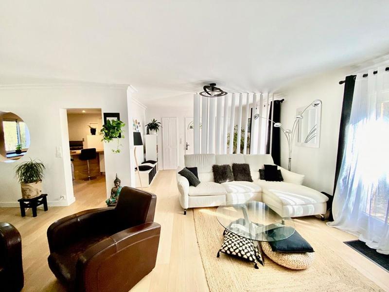 Maison - 185 m² - 4 pièces