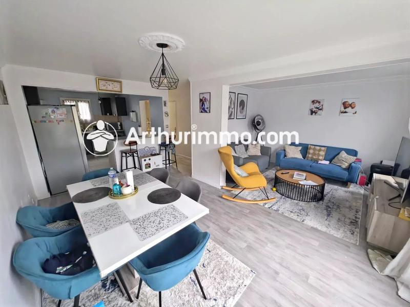 Appartement - 82 m² - 4 pièces