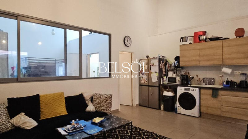 Loft - 93 m² - 3 pièces