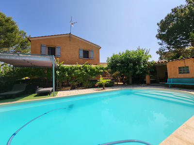 Maison - 163 m² - 7 pièces