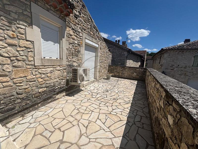 Maison de village - 148 m² - 8 pièces