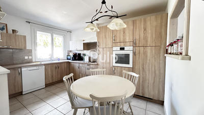 Pavillon - 110 m² - 6 pièces