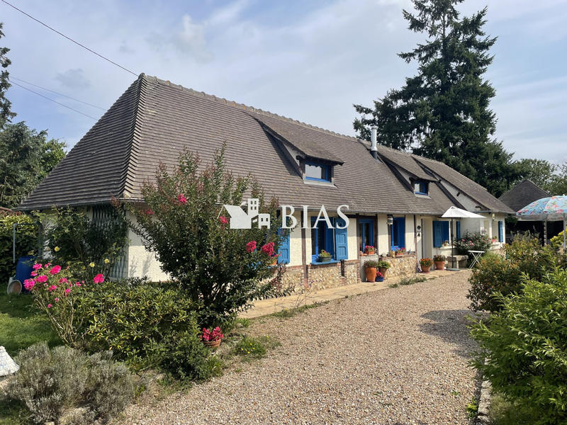 Maison - 89 m² - 5 pièces