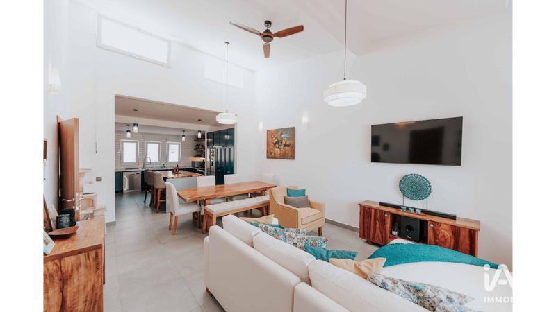 Appartement - 82 m² - 4 pièces