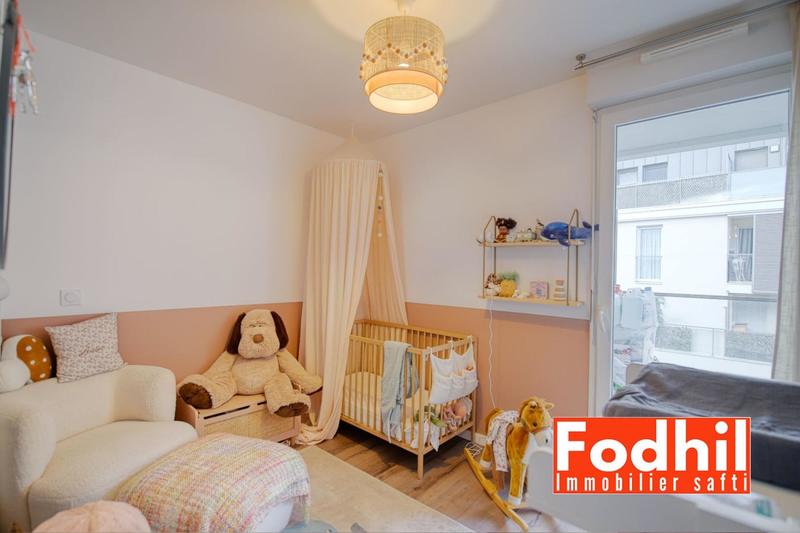 Appartement - 86 m² - 4 pièces