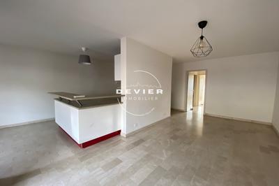 Appartement - 57 m² - 2 pièces