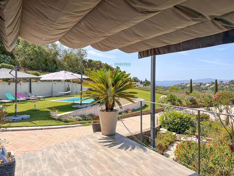 Villa - 185 m² - 6 pièces