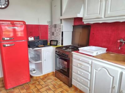 Maison traditionnelle - 85 m² - 5 pièces