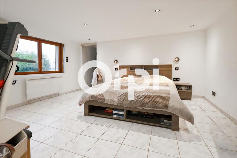 Maison - 154 m² - 1 pièce