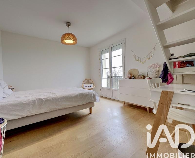 Maison - 175 m² - 7 pièces