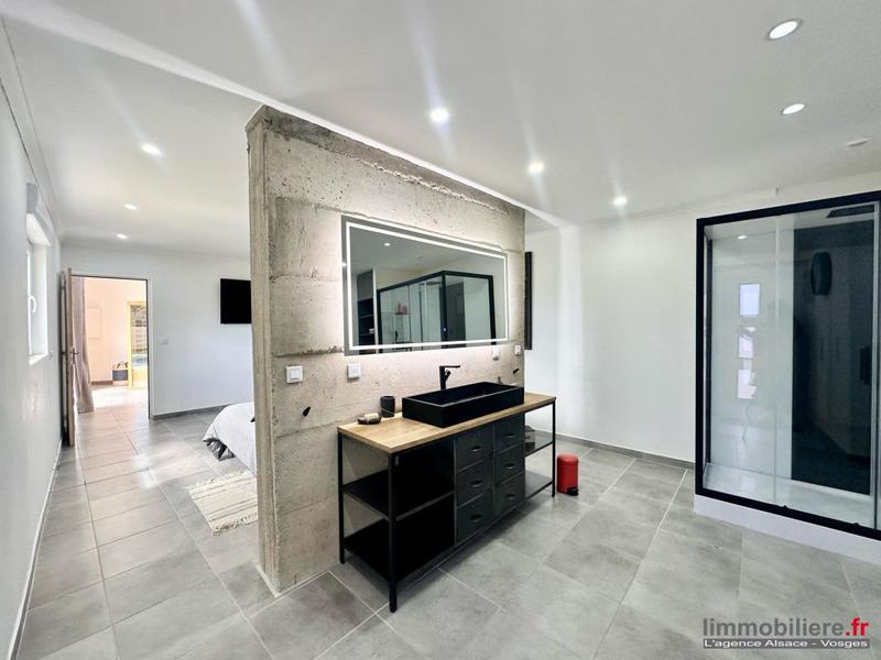 Villa - 200 m² - 7 pièces