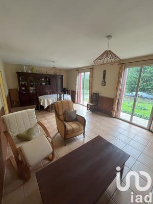Maison - 172 m² - 9 pièces