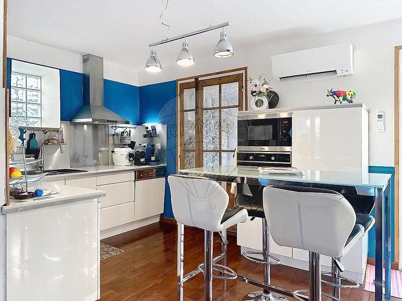 Maison - 124 m² - 7 pièces