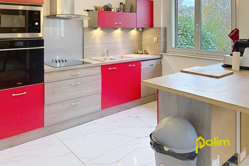 Maison - 147 m² - 5 pièces