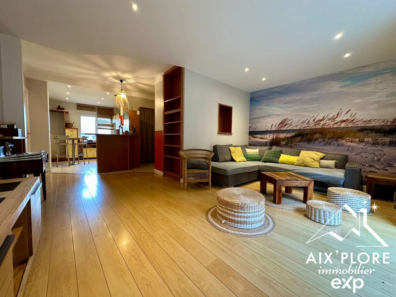 Appartement - 84 m² - 4 pièces