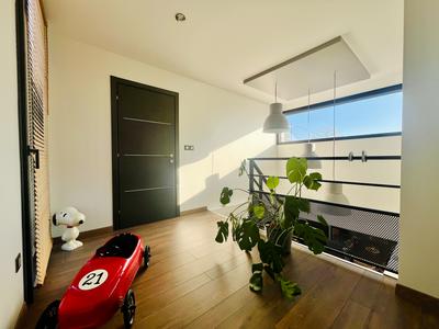 Maison - 179 m² - 6 pièces