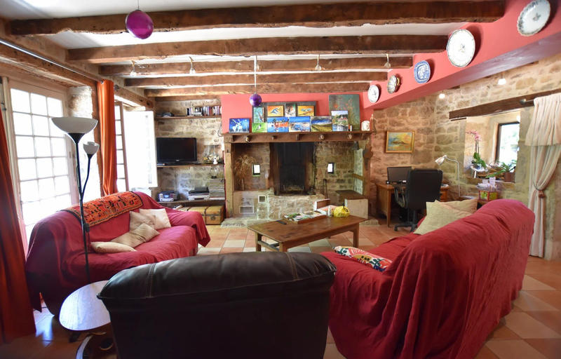 Maison - 340 m² - 10 pièces