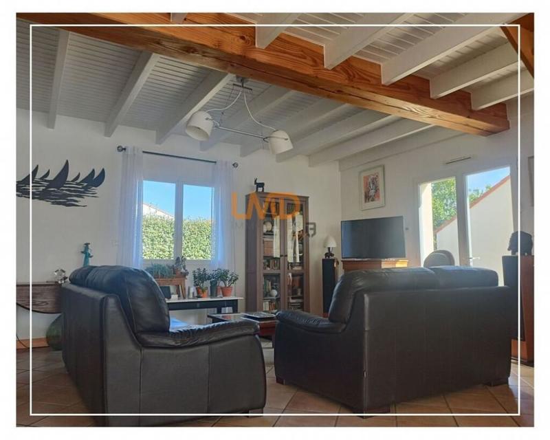 Maison - 194 m² - 7 pièces