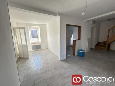 Maison - 76 m² - 4 pièces