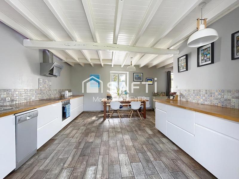 Maison - 148 m² - 6 pièces