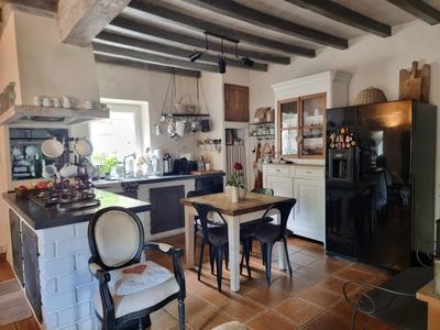 Maison ancienne - 173 m² - 7 pièces