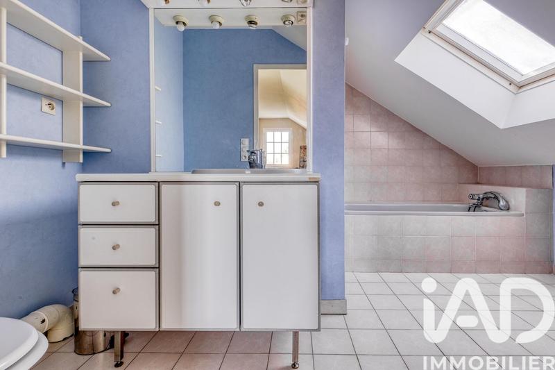 Maison - 175 m² - 8 pièces