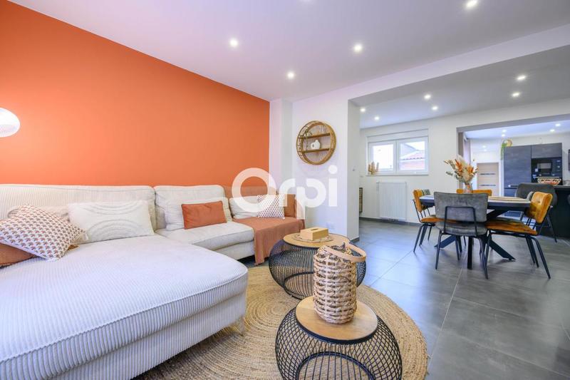 Maison - 95 m² - 4 pièces