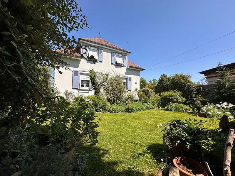 Maison - 120 m² - 7 pièces