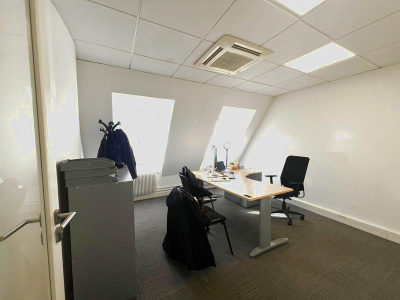 Bureau - 287 m²