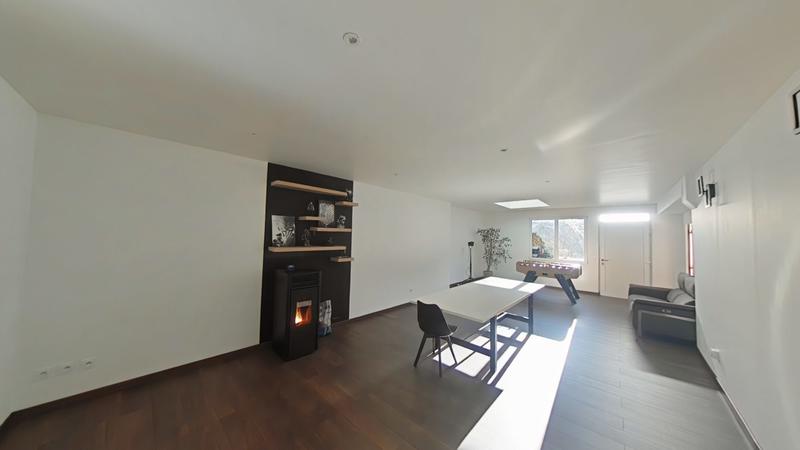 Loft - 171 m² - 5 pièces