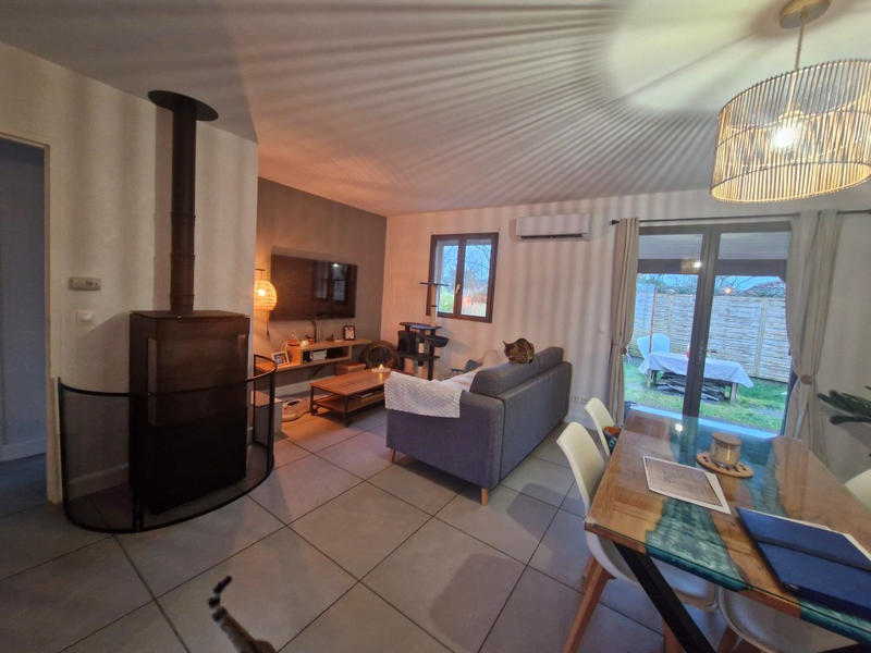 Maison - 70 m² - 4 pièces