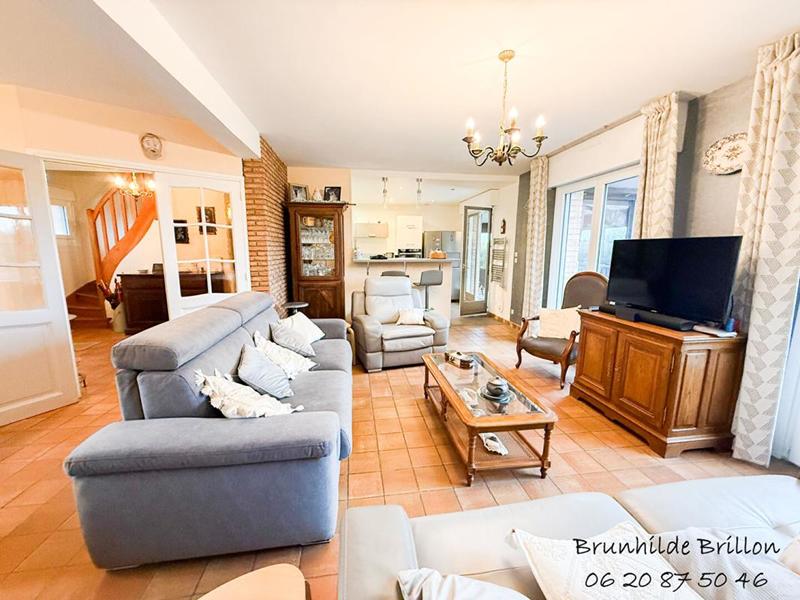 Maison - 145 m² - 7 pièces