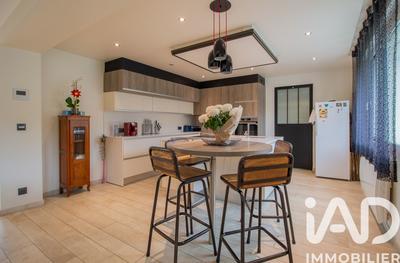 Maison - 173 m² - 7 pièces