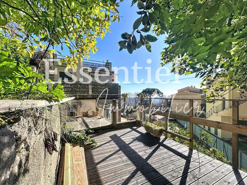 Appartement - 106 m² - 3 pièces