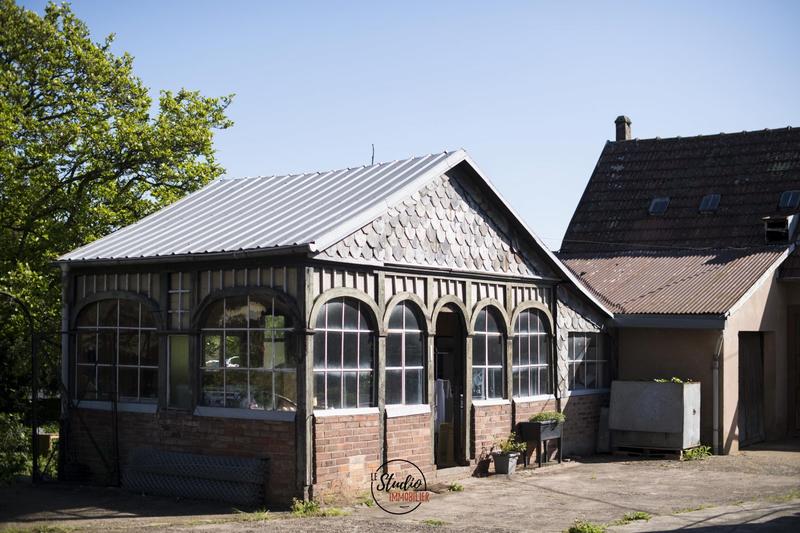 Maison - 398 m² - 13 pièces