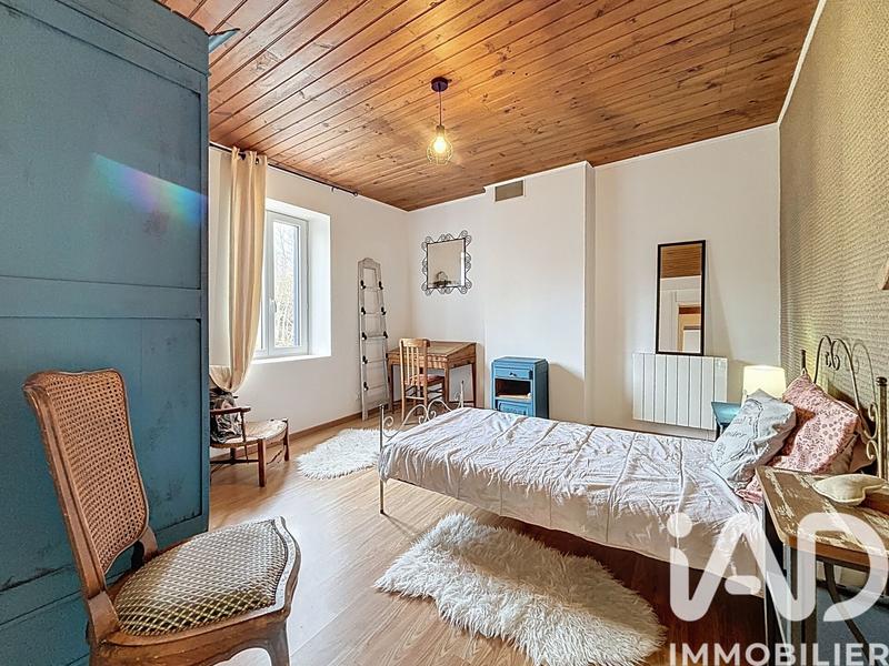 Maison - 135 m² - 6 pièces