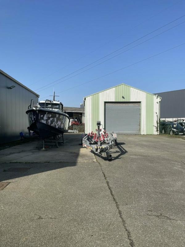 Local d'activité / Entrepôt - 530 m²