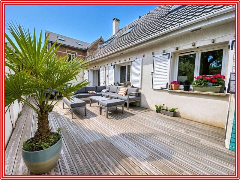 Maison - 115 m² - 5 pièces