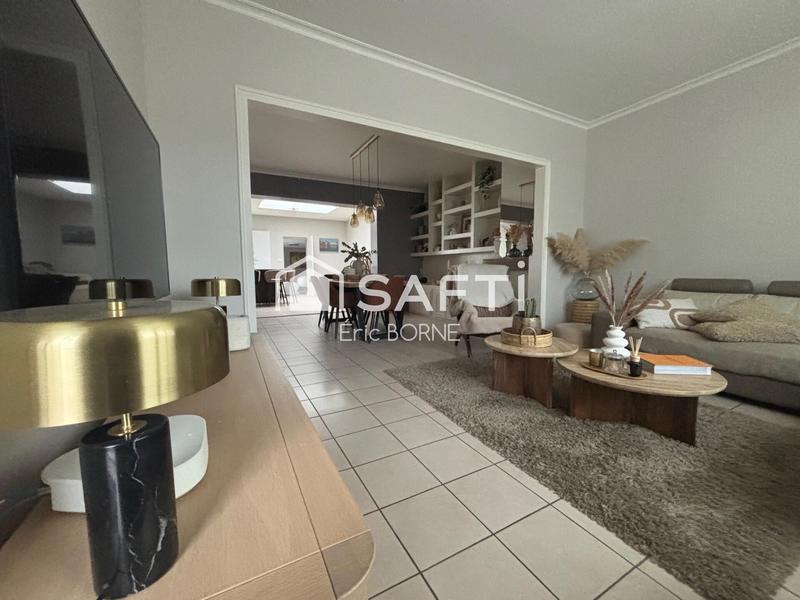 Maison - 200 m² - 8 pièces