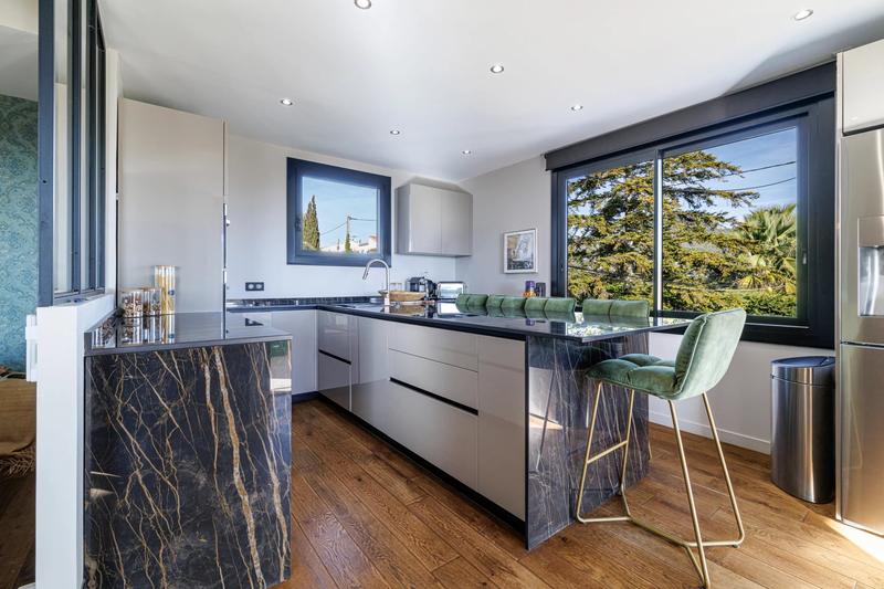 Maison - 142 m² - 5 pièces