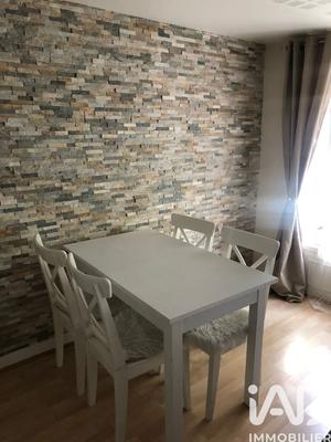 Studio - 28 m² - 1 pièce