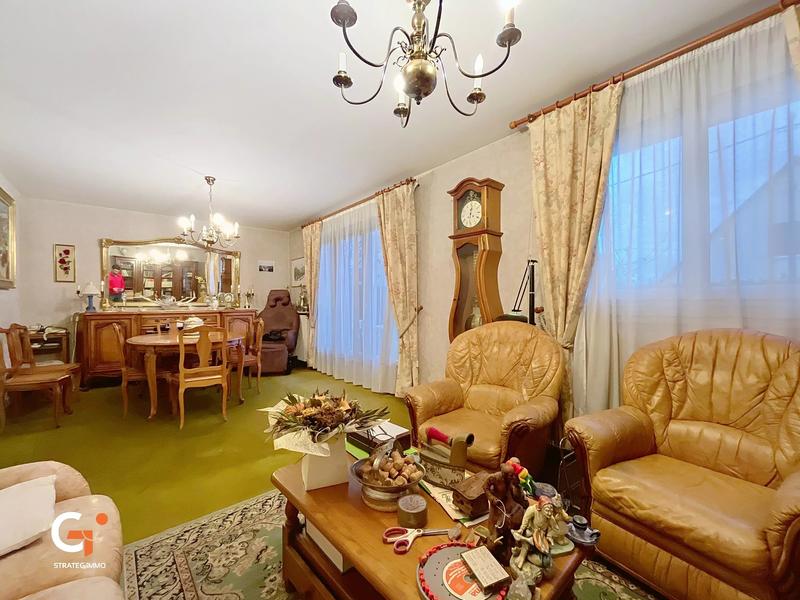 Maison - 155 m² - 7 pièces