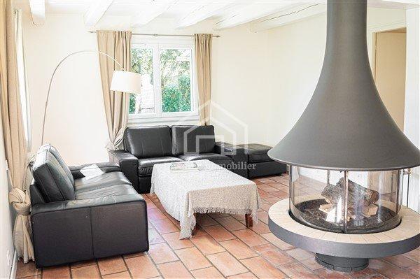 Villa - 191 m² - 6 pièces