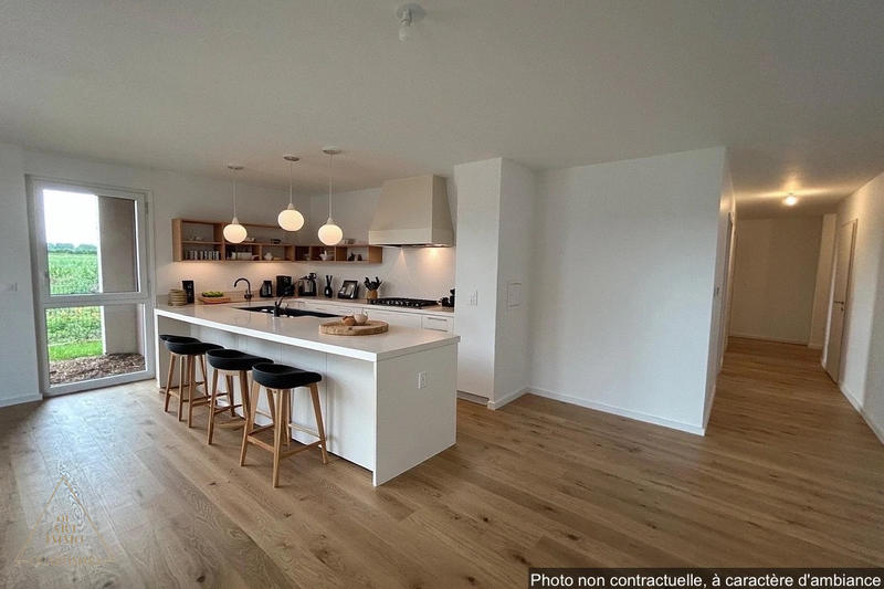 Appartement - 94 m² - 4 pièces