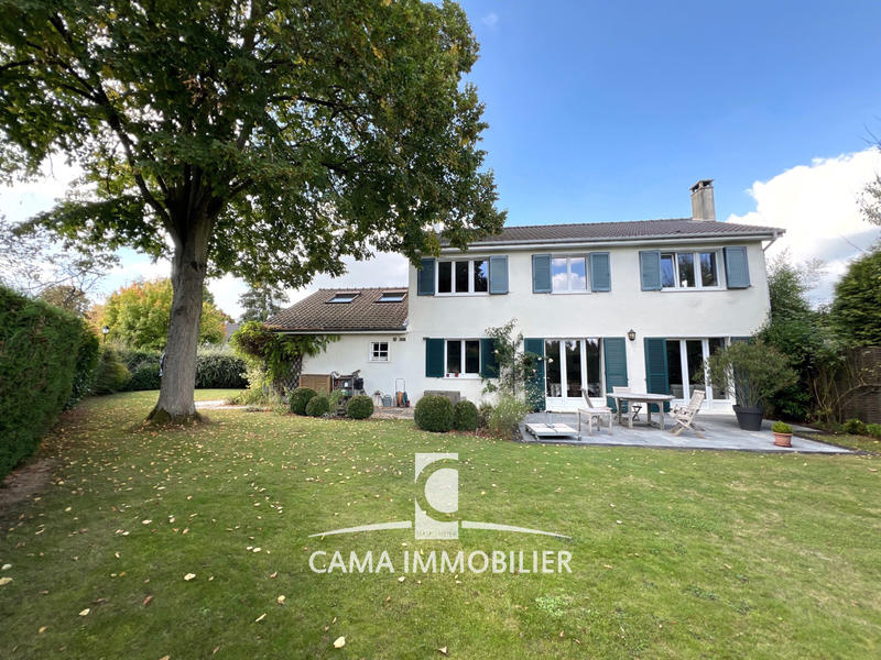 Maison - 162 m² - 7 pièces