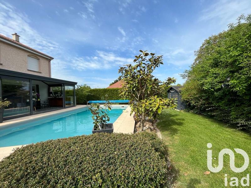 Maison de village - 180 m² - 7 pièces