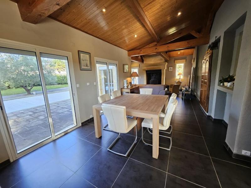 Maison bourgeoise - 192 m² - 8 pièces