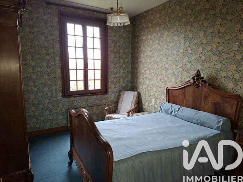 Maison - 271 m² - 5 pièces