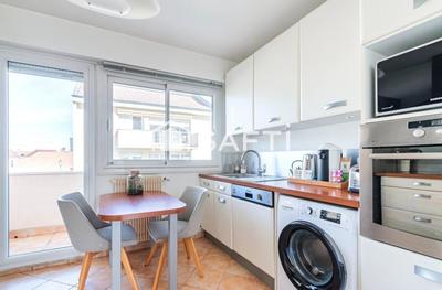 Appartement - 88 m² - 3 pièces